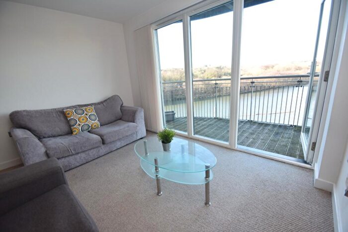 2 Bedroom Flat To Rent In Roma Victoria Wharf, Watkiss Way, Cardiff Bay, CF11
