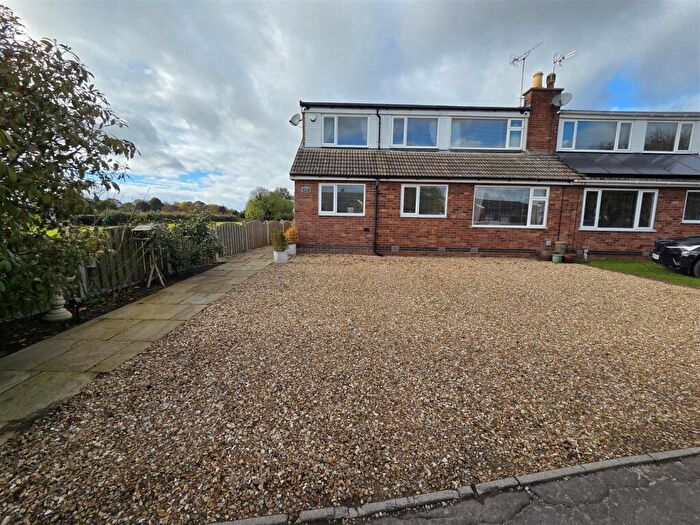 3 Bedroom Semi-Detached House For Sale In Lexington Gardens, Tuxford, Newark, NG22