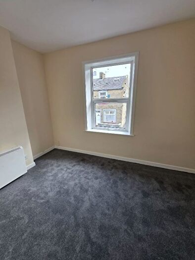 1 Bedroom Flat To Rent In Flat D, - Queen Victoria Road, Burnley, BB10