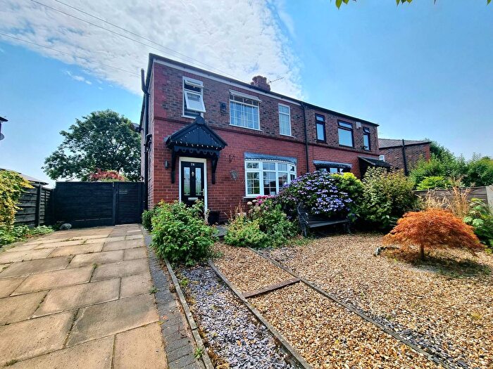 3 Bedroom Semi-Detached House For Sale In Dumber Lane, Sale, M33