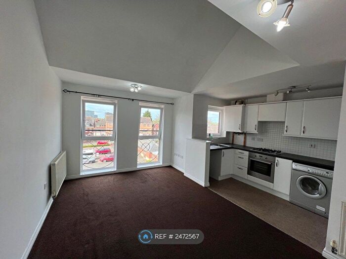 2 Bedroom Flat To Rent In Swan Lane, Coventry, CV2