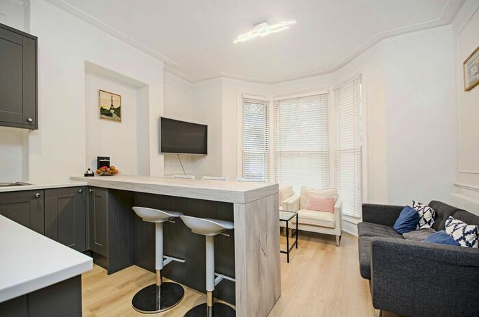 2 Bedroom Flat To Rent In Fernhead Road, Maida Vale, London, W9
