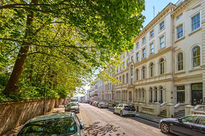 1 Bedroom Flat For Sale In Norfolk Terrace, Brighton, BN1
