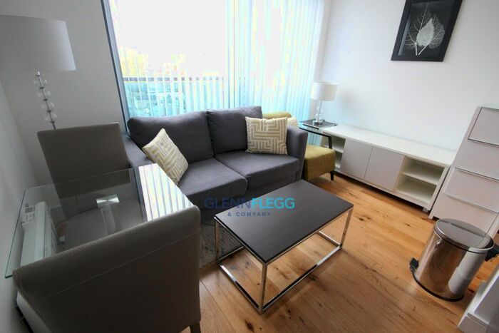 Studio To Rent In Station Road, Hayes, UB3