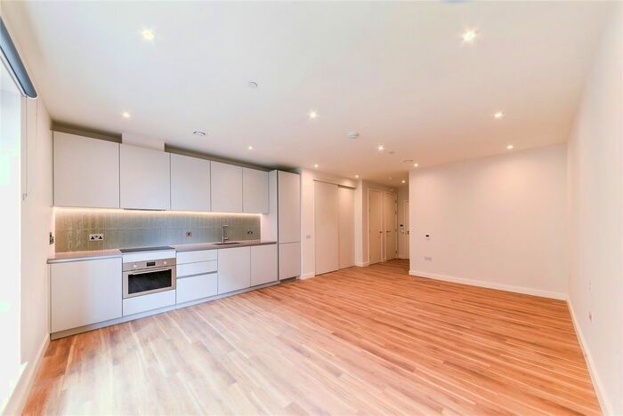 Studio To Rent In Lyons Dock House, Oldfield Lane North, Greenford, UB6