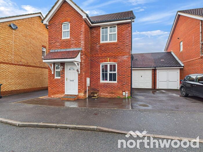 3 Bedroom Detached House To Rent In Bishopswood, Kingsnorth, Ashford, TN23