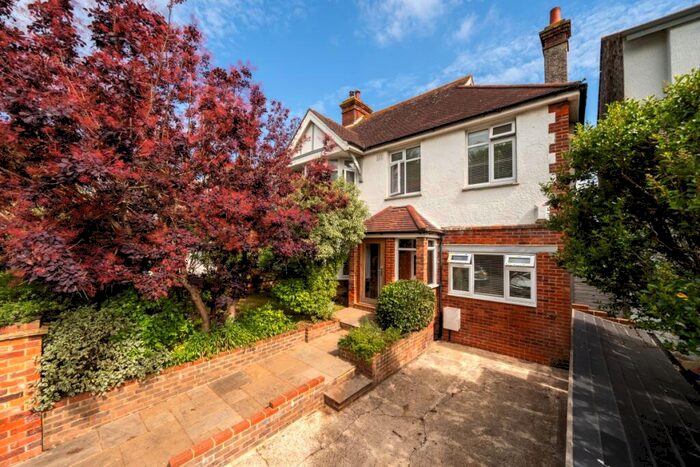 4 Bedroom Semi-Detached House To Rent In New Church Road Hove, BN3
