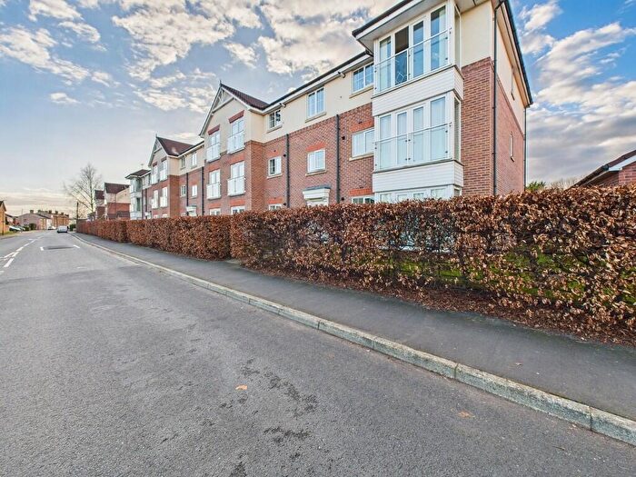 2 Bedroom Apartment For Sale In Ty Beaumaris, Cwrt Y Terfyn, CH4