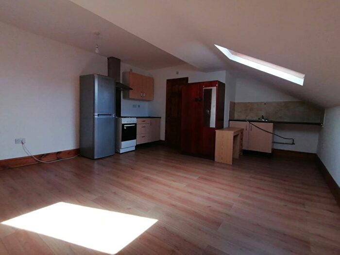 Studio To Rent In Birchfield Road, Birmingham, B19