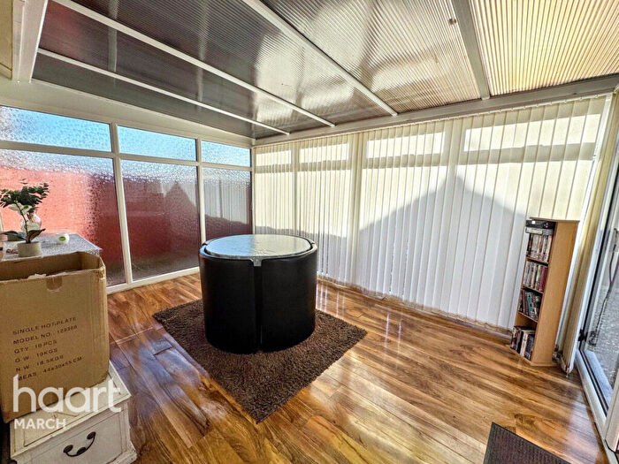 1 Bedroom Bungalow For Sale In Meadow Way, Wimblington, PE15