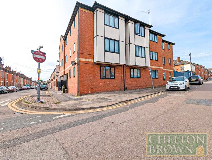 2 Bedroom Apartment To Rent In Cyril Street, Northampton, Northamptonshire, NN1