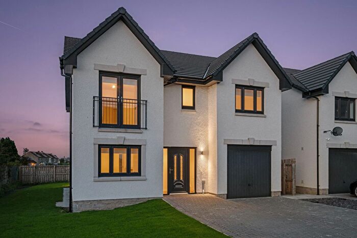 4 Bedroom Detached House For Sale In Blackhill View, Breich, EH55