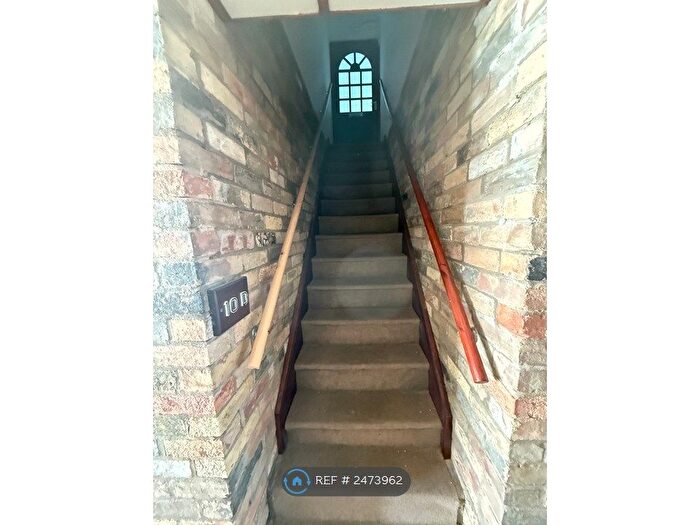 2 Bedroom Flat To Rent In Queen Street, Whittlesey, Peterborough, PE7