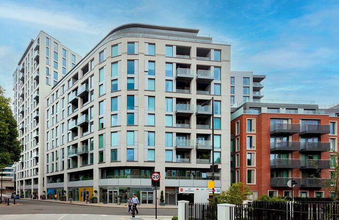 2 Bedroom Flat For Sale In Beadon Road, Hammersmith, W6