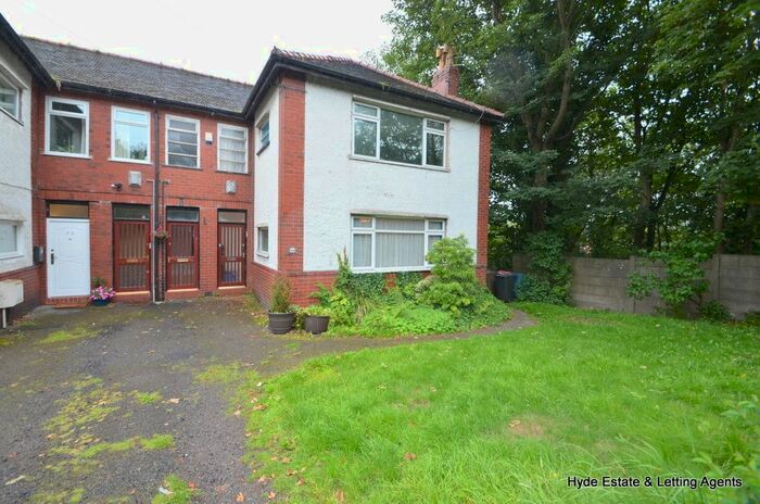 2 Bedroom Flat To Rent In Moor Lane, Salford, M7