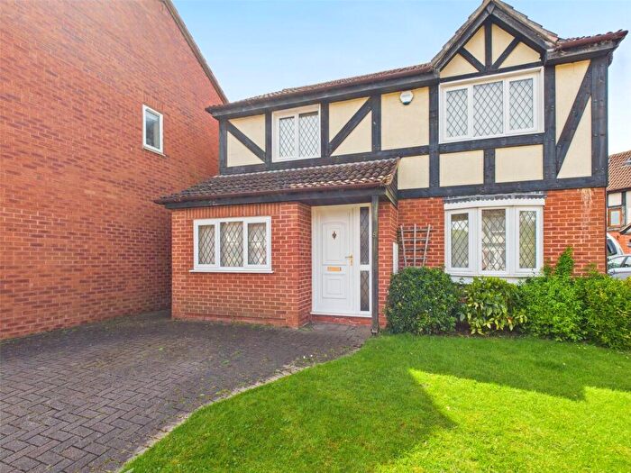 4 Bedroom Detached House For Sale In Longville Close, Abbeymead, Gloucester, Gloucestershire, GL4