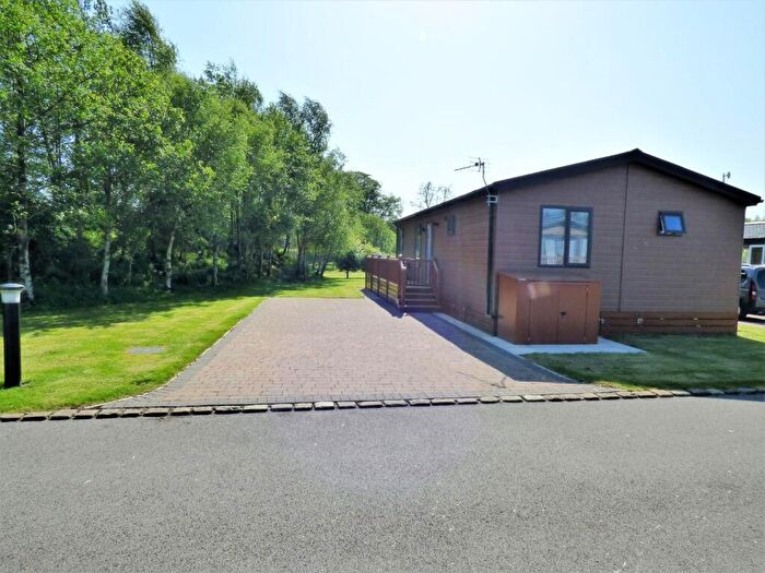 2 Bedroom Chalet For Sale In Willows, Gallaber Park, Nr. Skipton, BD23