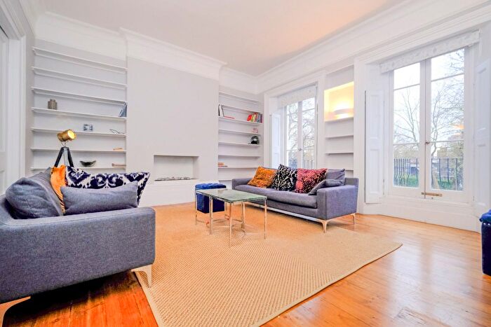 5 Bedroom Property To Rent In Oakley Square, London, NW1