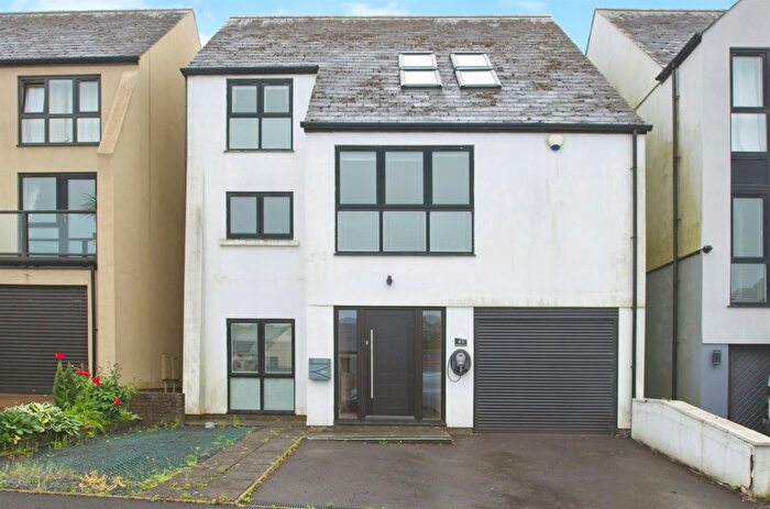 4 Bedroom Detached House For Sale In Duffryn Oaks Drive, Pencoed, Bridgend, CF35