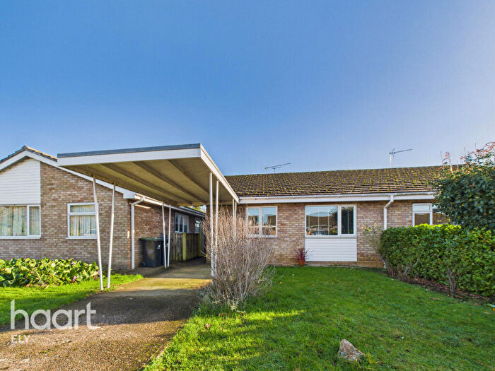 2 Bedroom Semi-Detached Bungalow For Sale In Church View, Witchford, CB6