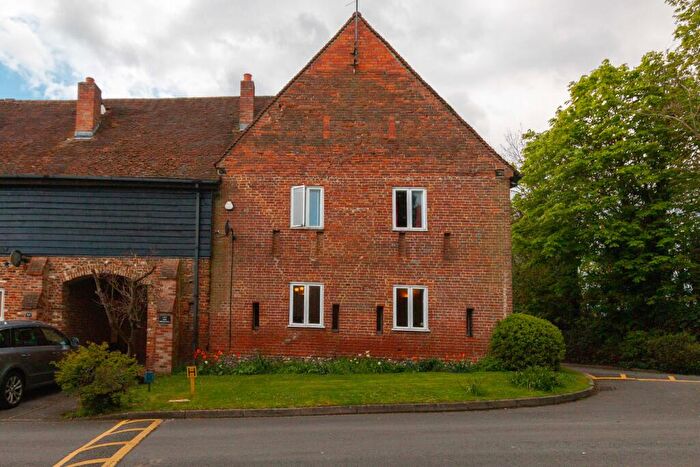 3 Bedroom Terraced House To Rent In The Brookmill, Reading, RG1