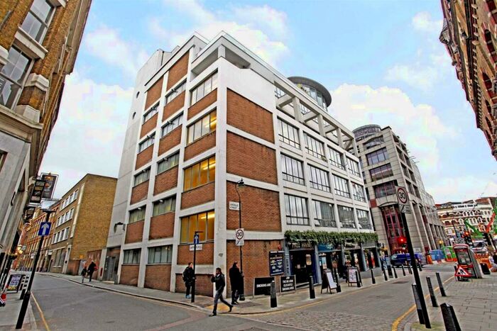 1 Bedroom Apartment To Rent In City View, Saffron Hill, London, EC1N