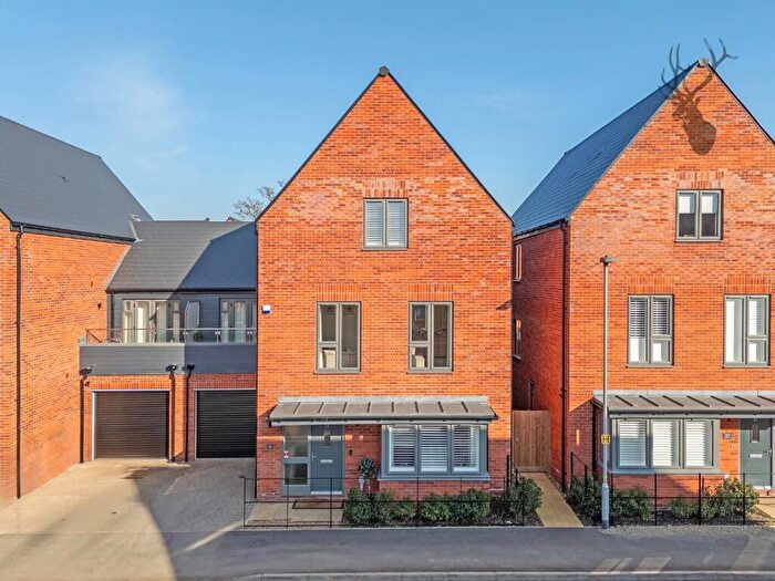 4 Bedroom Detached House To Rent In George Wicks Way, Springfield, CM1