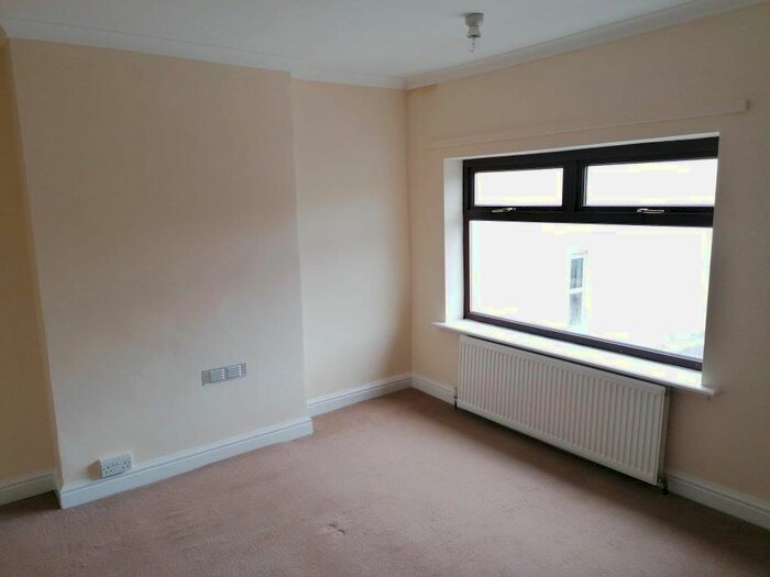 2 Bedroom End Of Terrace House To Rent In Netherton Road, Worksop, S80