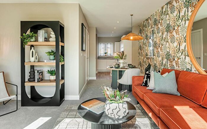 2 Bedroom End Terrace House For Sale In Harrow Lane, St Leonards-On-Sea, TN37