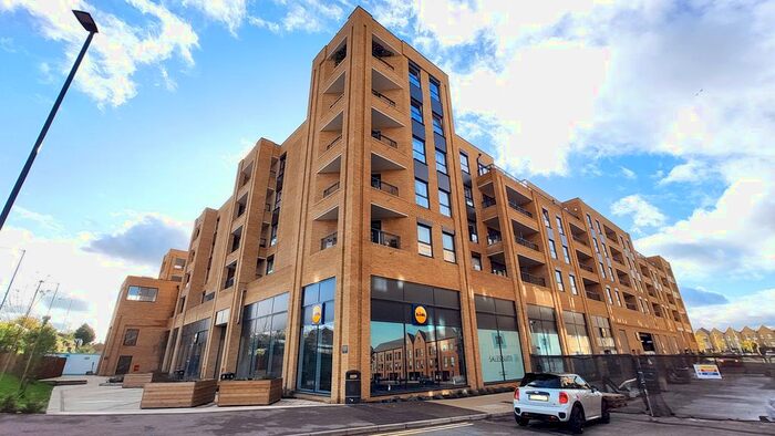 2 Bedroom Flat To Rent In London Road, London, SM6