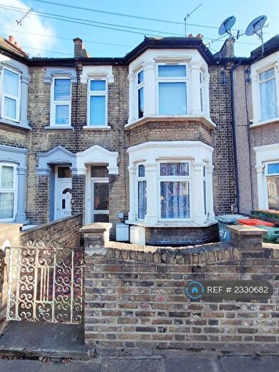 2 Bedroom Flat To Rent In Little Ilford Lane, London, E12