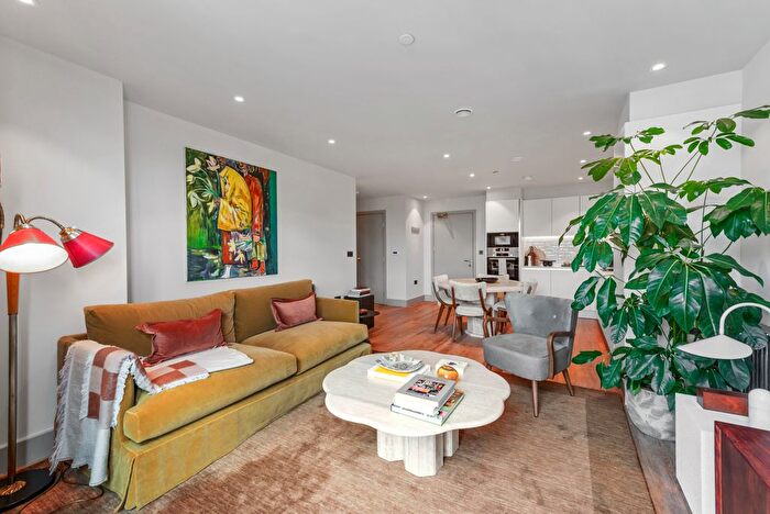 3 Bedroom Flat To Rent In The Sessile, Ashley Road, London, N17