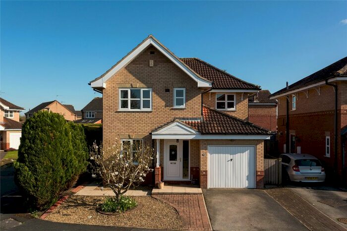 4 Bedroom Detached House For Sale In Chapman Close, Strensall, York, North Yorkshire, YO32