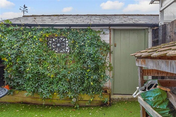 2 Bedroom Terraced House For Sale In Beacon Oak Road, Tenterden, Kent, TN30