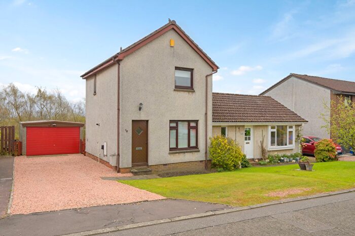 2 Bedroom Semi-Detached House For Sale In Dempster Place, Dunfermline, KY12