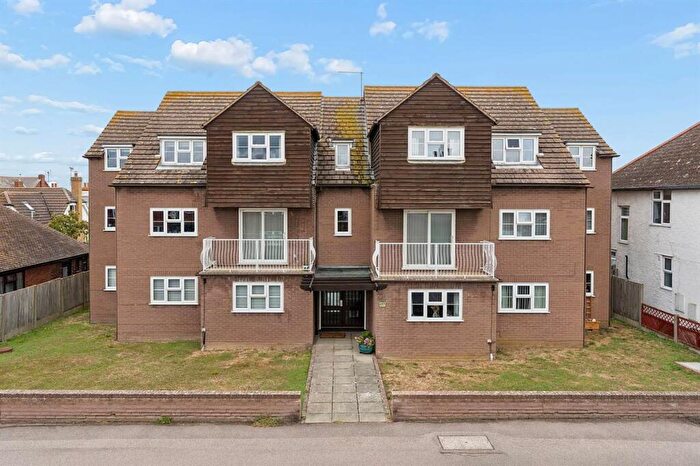 2 Bedroom Apartment For Sale In Tankerton Road, Tankerton, Whitstable, CT5