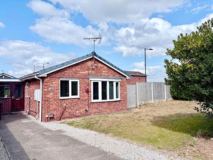 2 Bedroom Detached Bungalow For Sale In Bond Street, New Rossington, DN11