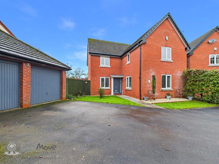 4 Bedroom Detached House For Sale In Alexandra Drive, Yoxall, Burton-on-Trent, Staffordshire, DE13