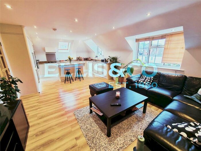 2 Bedroom Apartment To Rent In Northwick Park Road, Harrow, HA1