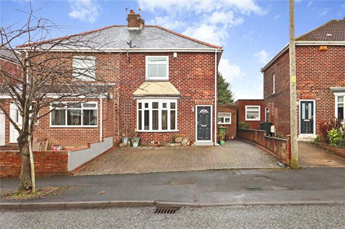 2 Bedroom Semi-Detached House For Sale In Pennyfine Road, Sunniside, NE16