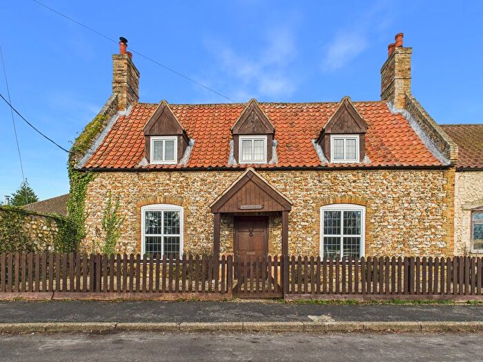 4 Bedroom Semi Detached House For Sale In Oxborough Road, Stoke Ferry, King's Lynn, PE33