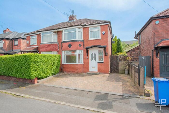 3 Bedroom Semi-Detached House To Rent In Milton Road, Audenshaw, Manchester, M34