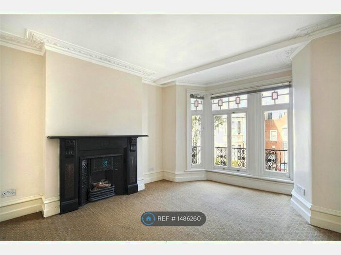 2 Bedroom Flat To Rent In Norroy Road, London, SW15