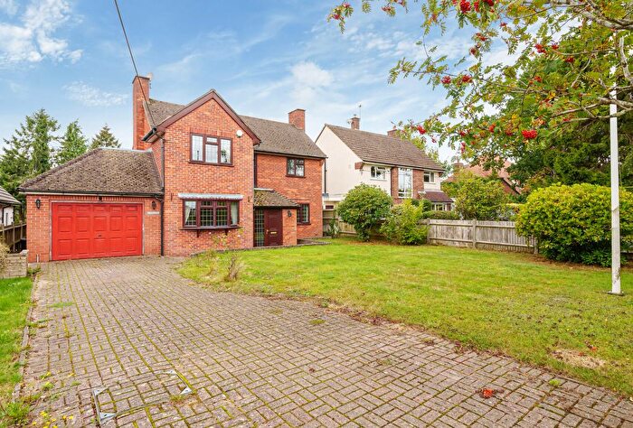 5 Bedroom Detached House For Sale In Highland Road, Badgers Mount, Sevenoaks, Kent, TN14