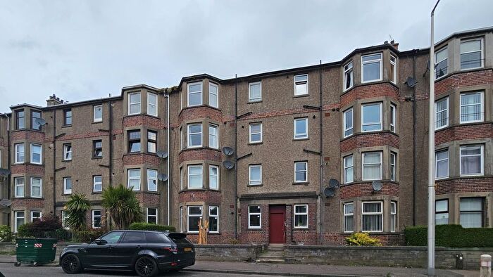 1 Bedroom Flat To Rent In Clepington Road, Dundee, DD3