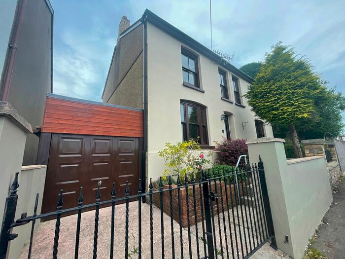 3 Bedroom Semi-Detached House To Rent In Barnfield Terrace, Forge Side, Blaenavon, Pontypool, NP4