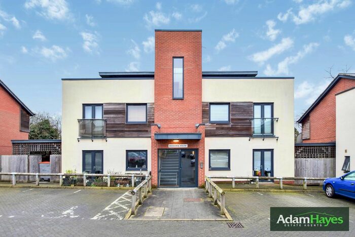 1 Bedroom Flat To Rent In Amport Place, Mill Hill, NW7