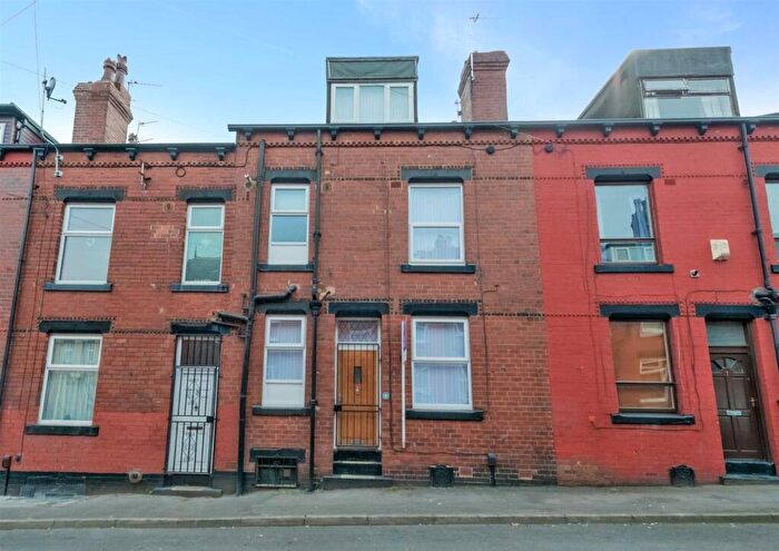 2 Bedroom Terraced House To Rent In Greenock Terrace, Armley, Leeds, LS12
