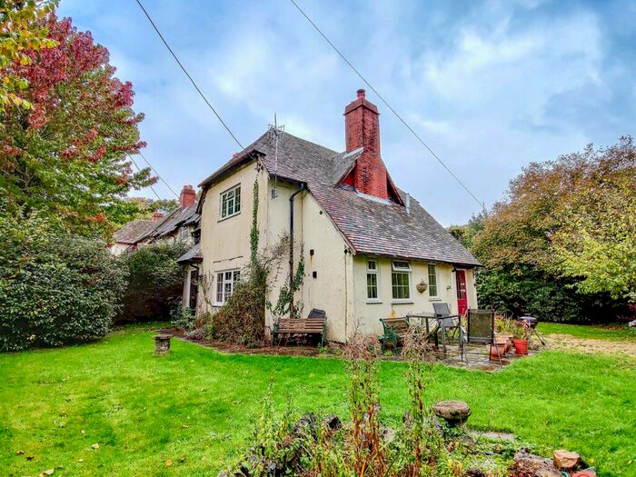 3 Bedroom End Of Terrace House For Sale In Bramshaw, Lyndhurst, SO43