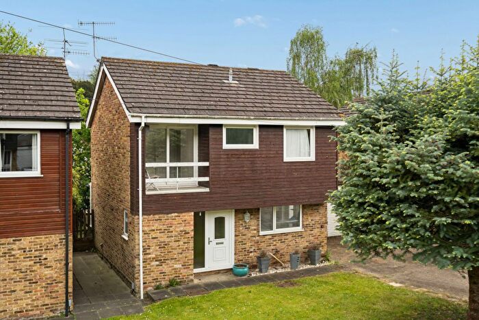 4 Bedroom Detached House For Sale In Highwoods Drive, Marlow Bottom, SL7